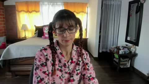 Charlotte online show from 04-28-26, 04:12