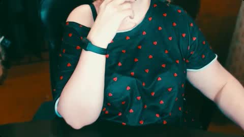 CharlotteXTasty online show from 11-17-25, 05:30