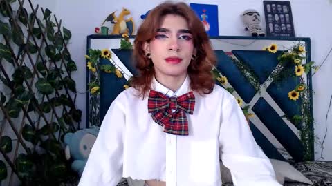 Snapshot of charly_evans60 chatting on 11-24-25, 12:32 charly_evans60 online show from 11-24-25, 12:32