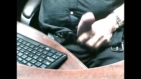 charmeur2672 online show from 12-01-25, 11:37