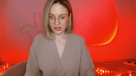 Michelle  online show from 02-07-25, 05:41
