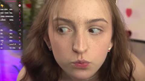 Snapshot of charming_flower chatting on 02-20-25, 03:45 MarselinMarsi inst ptj mars online show from 02-20-25, 03:45