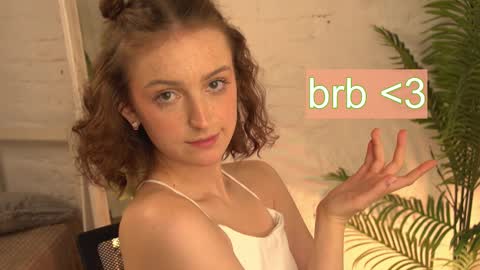 Snapshot of charming_flower chatting on 03-09-25, 01:04 MarselinMarsi inst ptj mars online show from 03-09-25, 01:04