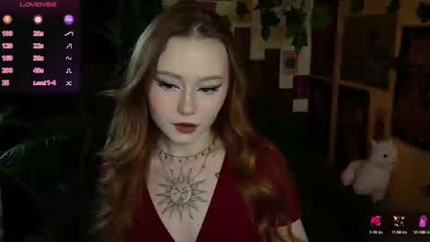 Snapshot of charming_lilly chatting on 02-13-25, 07:56 Lissa online show from 02-13-25, 07:56