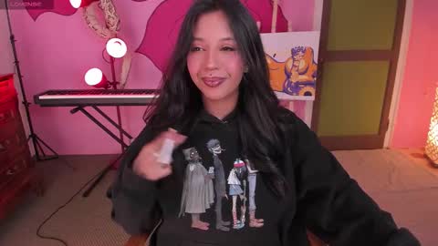 Snapshot of charming_snake_ chatting on 10-11-25, 07:34 Victoria online show from 10-11-25, 07:34