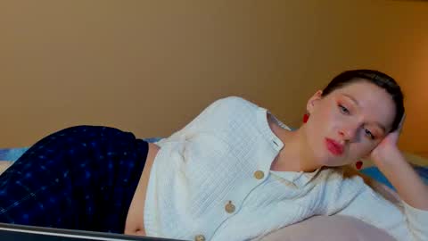 katie online show from 10-24-25, 02:57