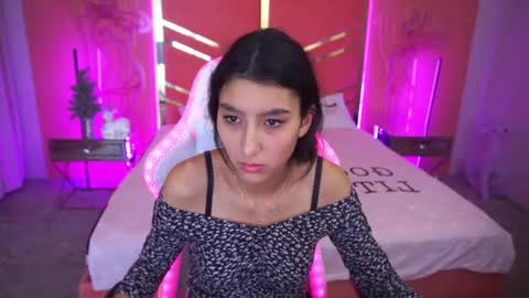 Snapshot of charmmocco chatting on 01-23-25, 10:01 SweetMoco online show from 01-23-25, 10:01