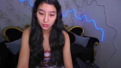 Snapshot of charmmocco chatting on 02-10-25, 07:15 SweetMoco online show from 02-10-25, 07:15