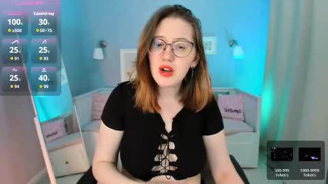 Snapshot of charmygrace chatting on 10-04-25, 11:19 Grace online show from 10-04-25, 11:19