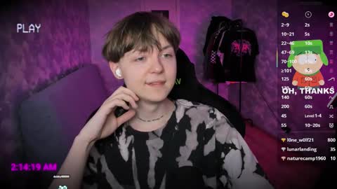 Snapshot of charonbaby1 chatting on 02-19-25, 11:14 lynxy online show from 02-19-25, 11:14