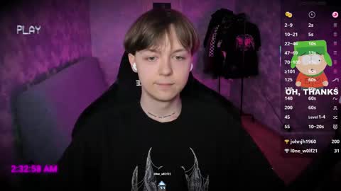 Snapshot of charonbaby1 chatting on 02-21-25, 11:32 lynxy online show from 02-21-25, 11:32