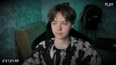 Snapshot of charonbaby1 chatting on 09-09-25, 11:37 lynxy online show from 09-09-25, 11:37