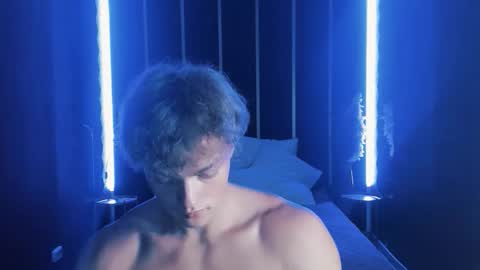 Snapshot of chase_muscular chatting on 09-09-25, 10:15 Chase online show from 09-09-25, 10:15