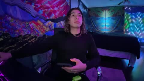 Snapshot of chaseocean1111 chatting on 12-27-24, 08:24 chaseocean1111 online show from 12-27-24, 08:24