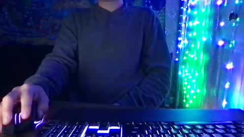 Snapshot of chaseocean1111 chatting on 10-25-25, 02:52 chaseocean1111 online show from 10-25-25, 02:52