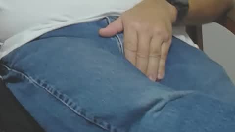 chat4b online show from 10-28-25, 02:42