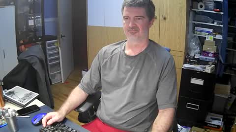 wanaBeYourToy online show from 10-20-25, 04:51