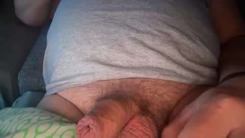 Snapshot of chatty_guy1 chatting on 05-11-26, 02:39 chatty_guy1 online show from 05-11-26, 02:39