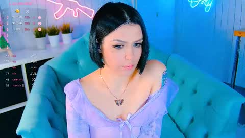 Snapshot of chaturkaterina chatting on 02-18-26, 12:06 Miss Harmony online show from 02-18-26, 12:06