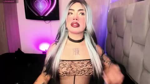 Sophie  online show from 01-11-26, 06:02