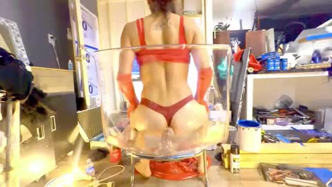 Snapshot of chavezechavez4207 chatting on 09-12-25, 02:50 MasterPRO online show from 09-12-25, 02:50