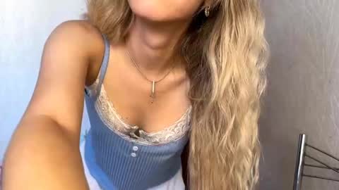 Milissa online show from 09-17-25, 11:56