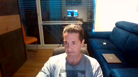 che1600 online show from 04-26-26, 05:21