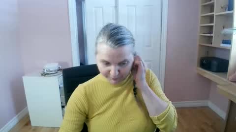 chealsiek online show from 04-04-26, 06:16