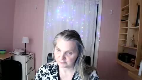 chealsiek online show from 04-24-26, 12:35