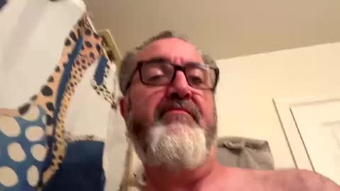 Snapshot of chefsd chatting on 09-12-25, 12:05 Chef online show from 09-12-25, 12:05