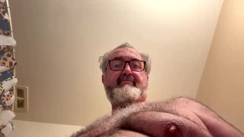 Snapshot of chefsd chatting on 11-15-25, 01:07 Chef online show from 11-15-25, 01:07