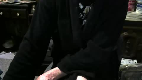 Snapshot of chefy999 chatting on 12-04-25, 12:25 chefy online show from 12-04-25, 12:25