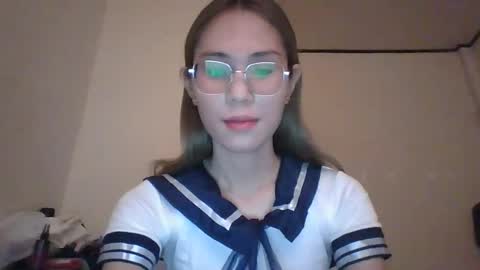 chelly4u69 online show from 03-11-25, 12:54