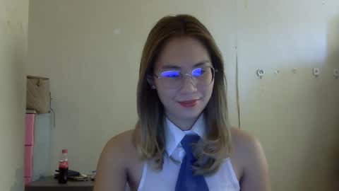 chelly4u69 online show from 10-19-25, 04:35