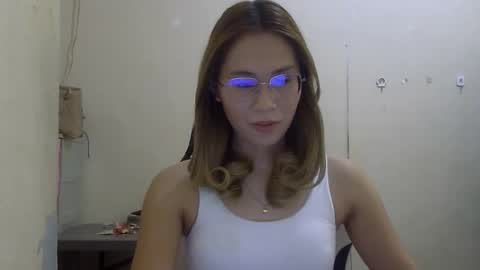 chelly4u69 online show from 10-22-25, 04:02