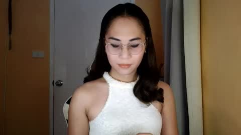Snapshot of chelly4u69 chatting on 04-02-26, 02:09 chelly4u69 online show from 04-02-26, 02:09