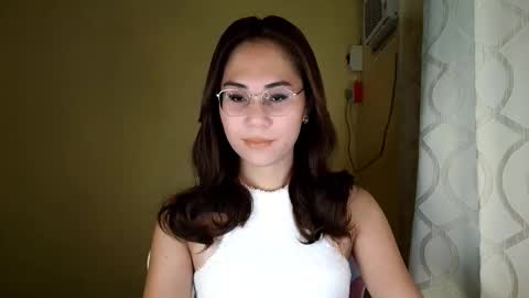 Snapshot of chelly4u69 chatting on 05-12-26, 01:14 chelly4u69 online show from 05-12-26, 01:14