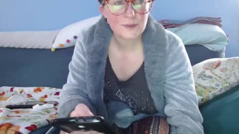 Snapshot of chelseasentra1 chatting on 01-01-25, 05:55 Chelsea online show from 01-01-25, 05:55