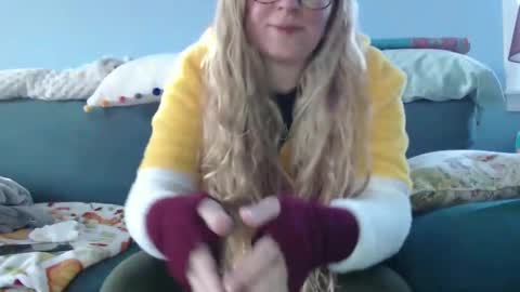 Snapshot of chelseasentra1 chatting on 02-21-25, 08:49 Chelsea online show from 02-21-25, 08:49