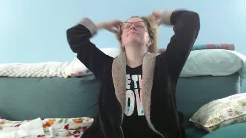 Snapshot of chelseasentra1 chatting on 02-24-25, 05:42 Chelsea online show from 02-24-25, 05:42