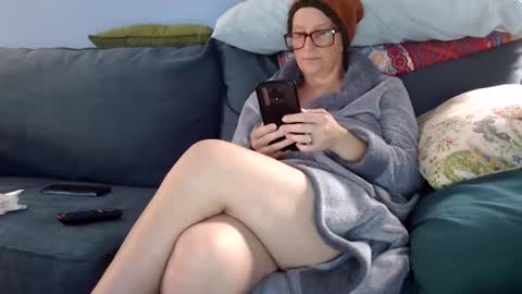 Snapshot of chelseasentra1 chatting on 09-24-25, 02:09 Chelsea online show from 09-24-25, 02:09