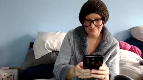 Snapshot of chelseasentra1 chatting on 11-23-25, 06:19 Chelsea online show from 11-23-25, 06:19