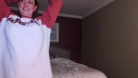 Snapshot of chelseelynn chatting on 01-25-25, 10:51 chelsee lynn online show from 01-25-25, 10:51