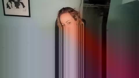 Snapshot of chelseelynn chatting on 11-11-25, 07:30 chelsee lynn online show from 11-11-25, 07:30