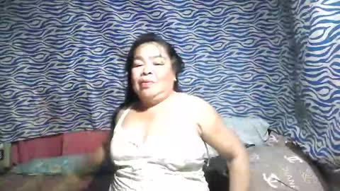 Snapshot of chenita_kits chatting on 10-26-25, 11:05 chenita_kits online show from 10-26-25, 11:05
