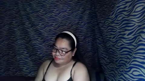 Snapshot of chenita_kits chatting on 12-01-25, 11:59 chenita_kits online show from 12-01-25, 11:59