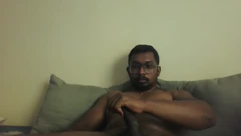 chennaibull1011 online show from 04-28-26, 05:12