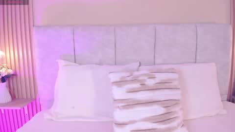 cherlyn_1 online show from 05-21-26, 01:18