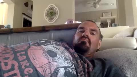 Snapshot of cherokeebatman88 chatting on 06-01-26, 09:05 cherokeebatman88 online show from 06-01-26, 09:05