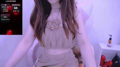 Snapshot of cherriana chatting on 09-30-25, 12:32 Cheri online show from 09-30-25, 12:32